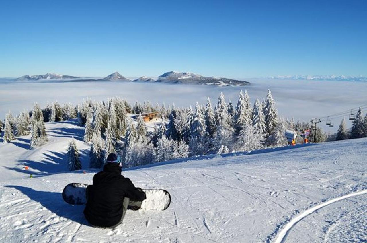 Chalet Charmant A Metabief Avec Vue Sur Montagnes Exterior photo